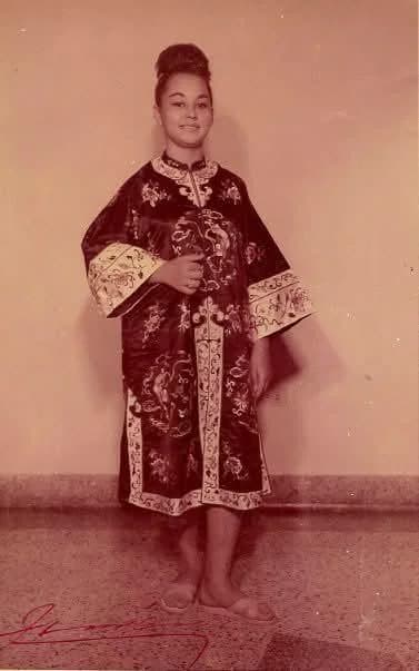 Original Photo (MJy2Tdn_original-111-webp.webp)